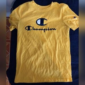 Champion t-shirt